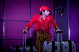 Изображение на галерия: Комедия от грешки