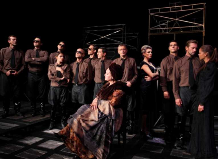 News image: BRILLIANT REVIEWS IN THE ROMANIAN PRESS FOR “INTRIGUE AND LOVE”